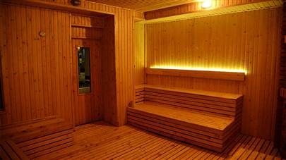 سونا و جکوزی هتل هالی تهران سونا و جکوزی هتل هالی تهران